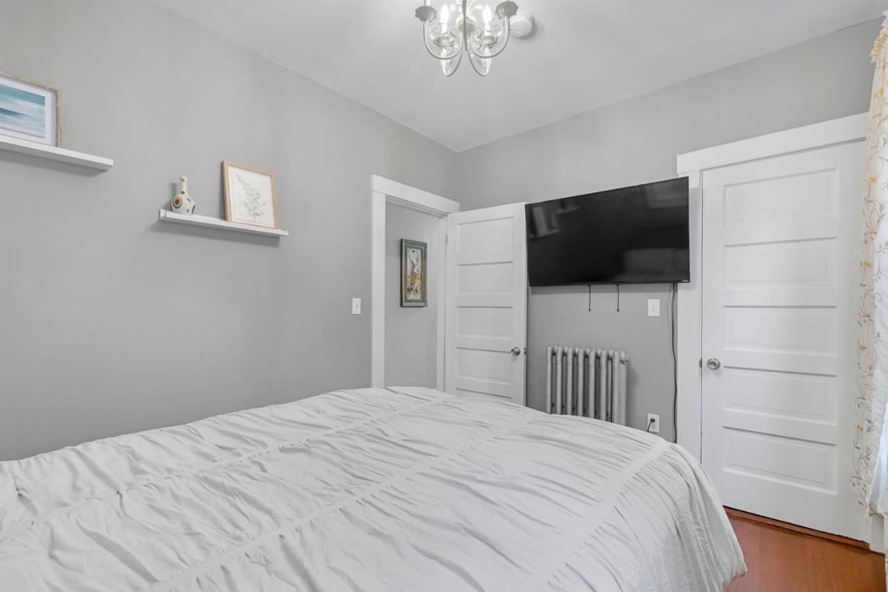 Bright & Spacious 2Br Apartment, Mins From Downtown Boston, Parking 외부 사진