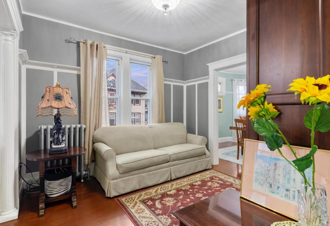 Bright & Spacious 2Br Apartment, Mins From Downtown Boston, Parking 외부 사진