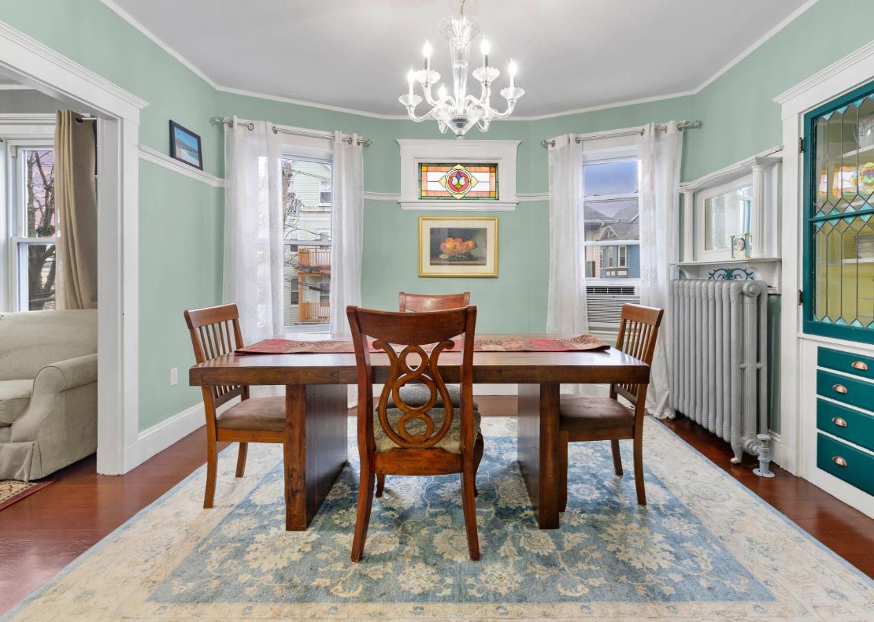 Bright & Spacious 2Br Apartment, Mins From Downtown Boston, Parking 외부 사진
