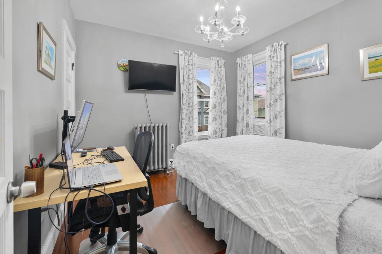 Bright & Spacious 2Br Apartment, Mins From Downtown Boston, Parking 외부 사진