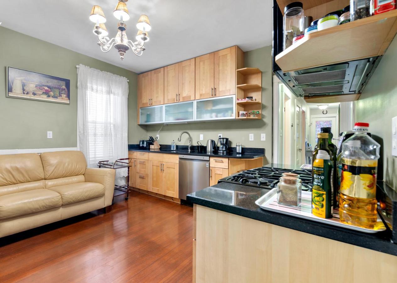 Bright & Spacious 2Br Apartment, Mins From Downtown Boston, Parking 외부 사진