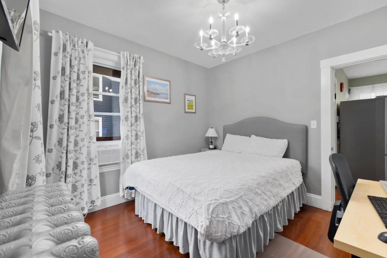 Bright & Spacious 2Br Apartment, Mins From Downtown Boston, Parking 외부 사진