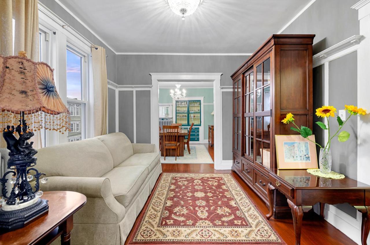 Bright & Spacious 2Br Apartment, Mins From Downtown Boston, Parking 외부 사진